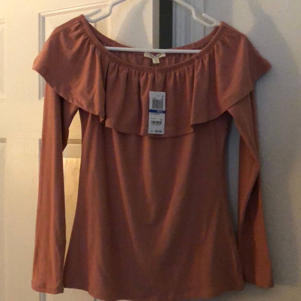 Off the shoulder long sleeve NWT